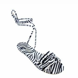 💙Liliana Black/White Zebra Ruffle Wrap Sandal
